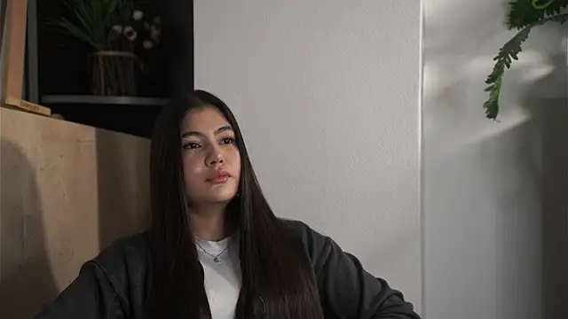 MelodySeanor online show from 11-11-25, 05:18