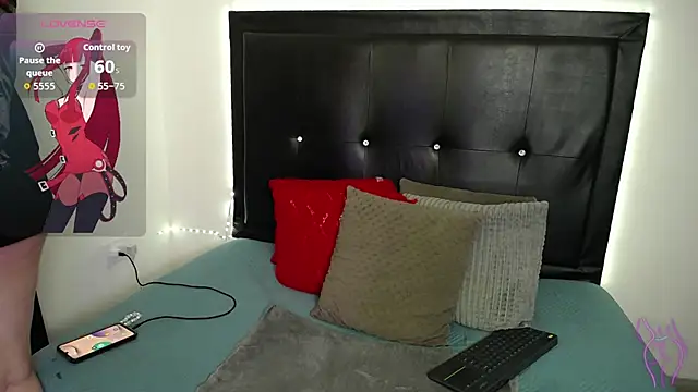 perla stone 20 online show from 06-25-26, 07:29