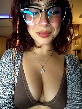 Sarah Lark- online show from 05-12-26, 12:30