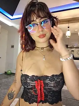 Sarah Lark- online show from 05-13-26, 12:08