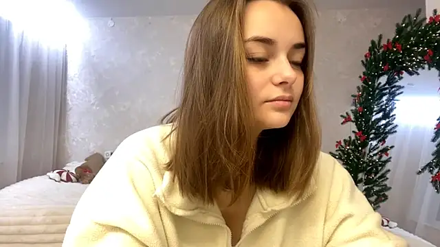 GeralynChiszar online show from 12-22-25, 05:15