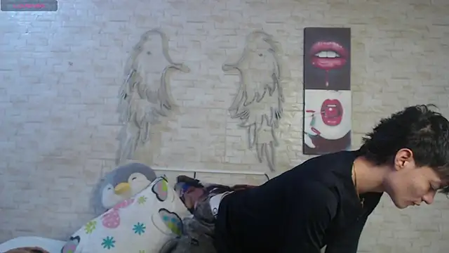 axel milo kairo and noa online show from 01-17-26, 02:11