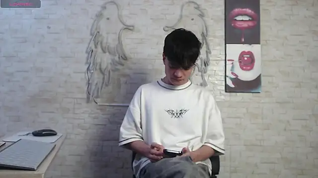 axel milo kairo and noa online show from 02-07-26, 06:00