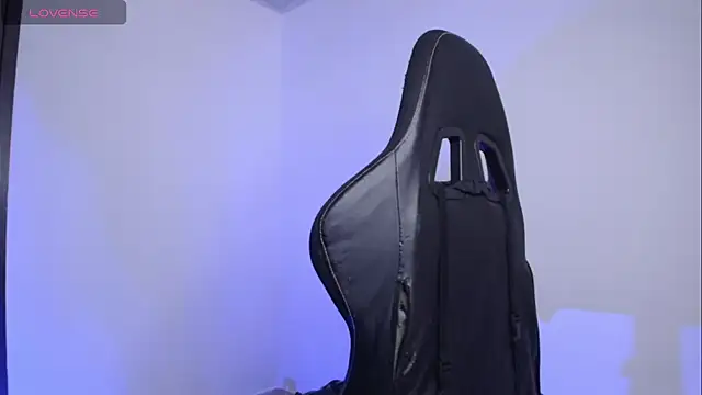 Millie bobby online show from 12-02-25, 04:13