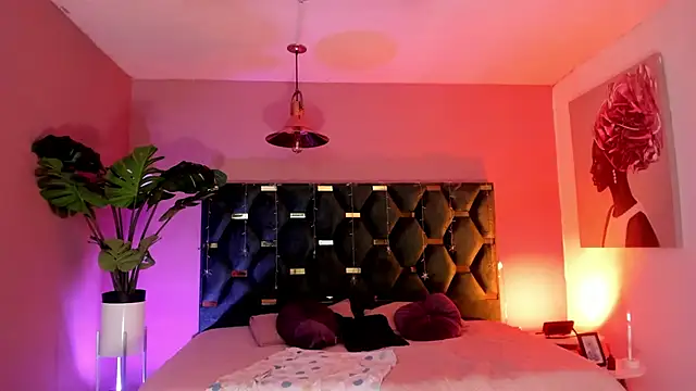 Velvet Dreamss online show from 03-17-26, 11:35