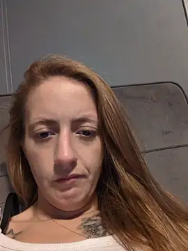 Snapshot of sexxxilexxxi44 chatting on 05-25-26, 04:40 sexxxilexxxi44 online show from 05-25-26, 04:40