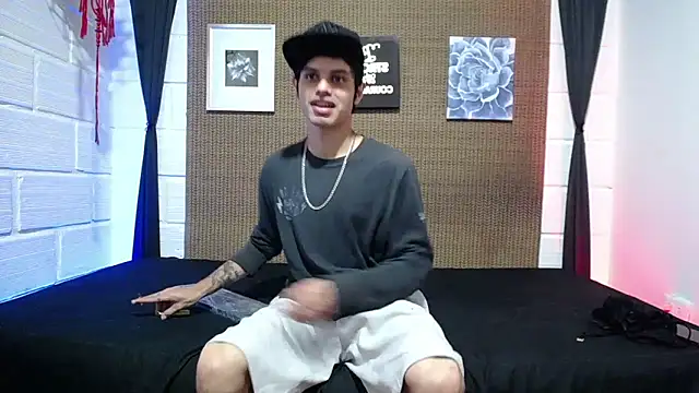 wild duo777 online show from 12-18-25, 04:57