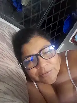 yoursexyfatgirl online show from 11-12-25, 03:51