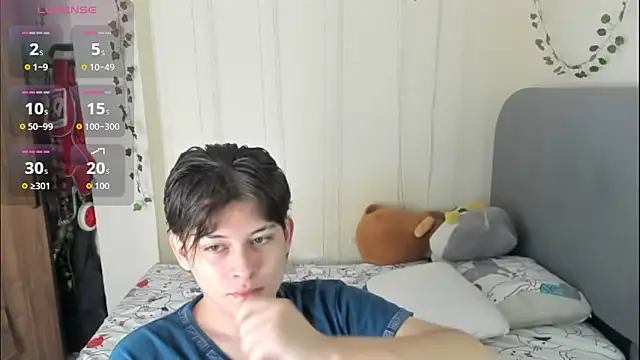 Felix kitty online show from 03-17-26, 07:06