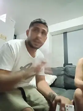 Snapshot of MAX_Jhonnson chatting on 11-21-25, 03:05 MAX Jhonnson online show from 11-21-25, 03:05