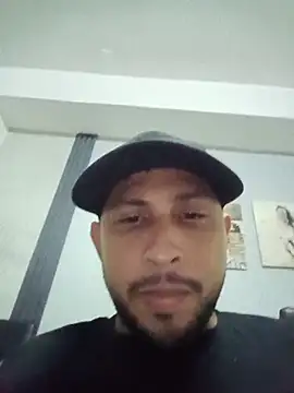 Snapshot of MAX_Jhonnson chatting on 03-03-26, 04:40 MAX Jhonnson online show from 03-03-26, 04:40