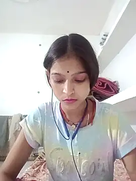 Mohnicute online show from 05-06-26, 07:30