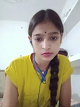 Mohnicute online show from 06-02-26, 06:21