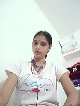Snapshot of Mohnicute chatting on 07-29-26, 07:12 Mohnicute online show from 07-29-26, 07:12