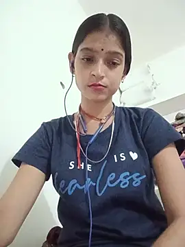 Snapshot of Mohnicute chatting on 08-04-26, 07:27 Mohnicute online show from 08-04-26, 07:27