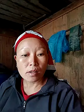 girl-hot2x online show from 12-14-25, 01:33