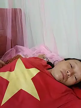 girl-hot2x online show from 06-15-26, 07:05