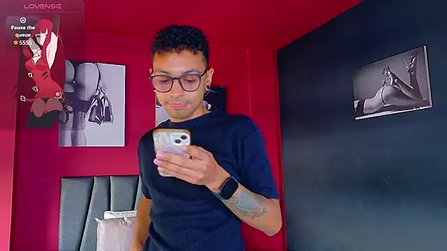 Snapshot of Imtavo chatting on 06-02-26, 02:52 Imtavo online show from 06-02-26, 02:52