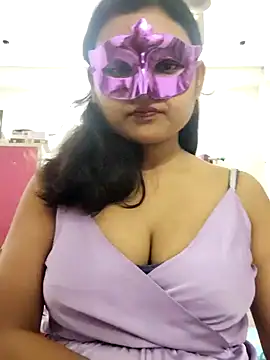 Snapshot of Hot-ruma chatting on 11-14-25, 12:59 Hot-ruma online show from 11-14-25, 12:59