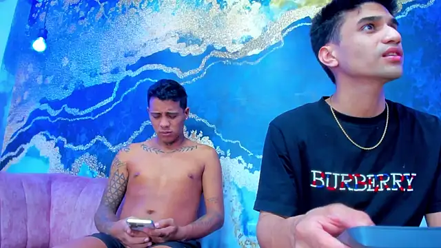 Snapshot of Hottier_Boys chatting on 11-11-25, 08:31 Hottier Boys online show from 11-11-25, 08:31