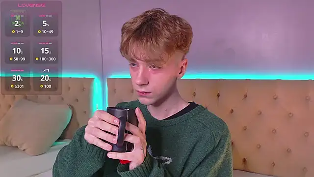 Paul Holt online show from 01-10-26, 03:25