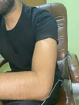 hotyyyyjonny online show from 04-09-26, 03:17