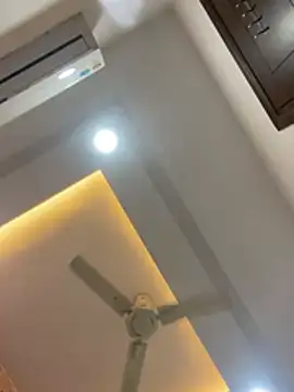 hotyyyyjonny online show from 06-28-26, 04:18