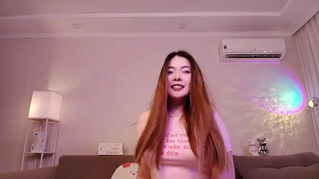 yummy yuna online show from 06-24-26, 08:08