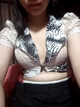 Snapshot of LynkLyy2k chatting on 11-15-25, 01:58 LynkLyy2k online show from 11-15-25, 01:58