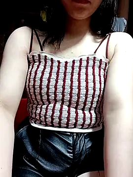 Snapshot of LynkLyy2k chatting on 11-16-25, 11:05 LynkLyy2k online show from 11-16-25, 11:05