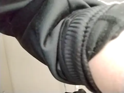 J3TBLAQK94 online show from 02-01-26, 11:03