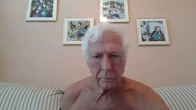 Snapshot of capttp chatting on 12-12-24, 03:37 capttp online show from 12-12-24, 03:37
