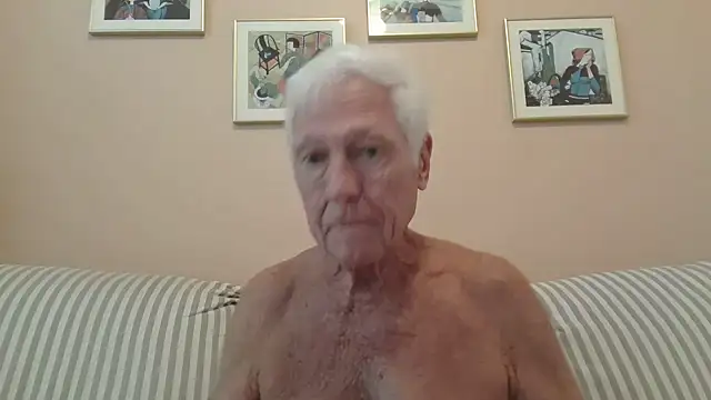Snapshot of capttp chatting on 12-20-24, 04:14 capttp online show from 12-20-24, 04:14