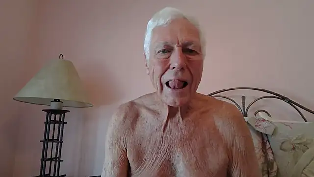 Snapshot of capttp chatting on 01-24-25, 03:55 capttp online show from 01-24-25, 03:55