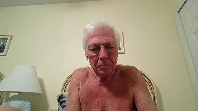 Snapshot of capttp chatting on 02-13-26, 03:46 capttp online show from 02-13-26, 03:46