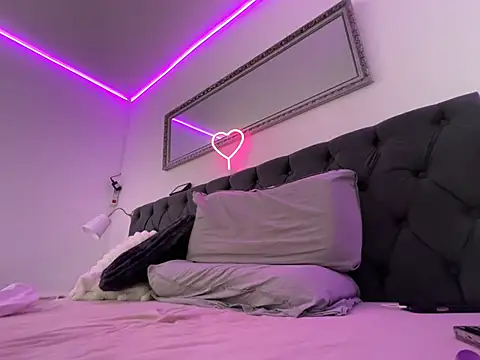 AlinaWinter online show from 02-09-26, 01:48