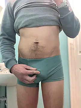 funguy19782 online show from 12-21-25, 09:49