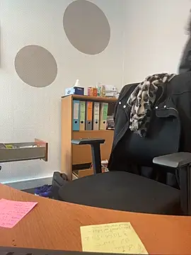 Deessenympho online show from 03-10-26, 09:36