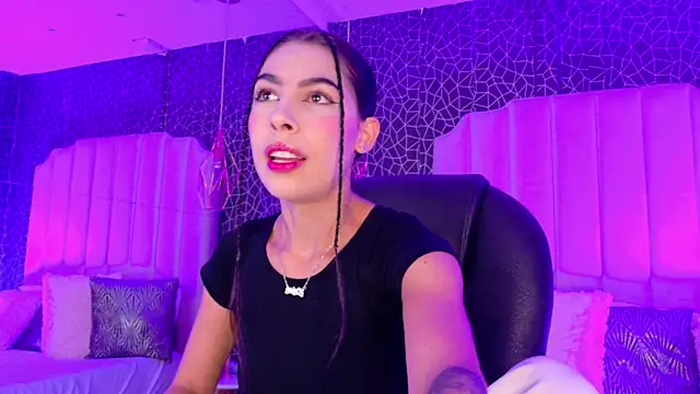 IrisDeLaVega  online show from 04-30-26, 02:12