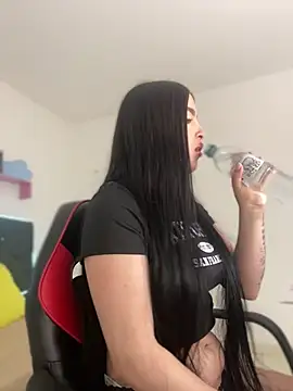 Scarlett EF online show from 02-06-26, 01:14