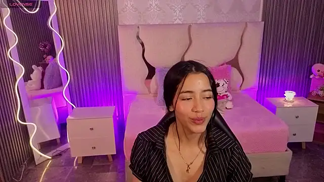 Joselyn tay online show from 04-12-26, 12:10