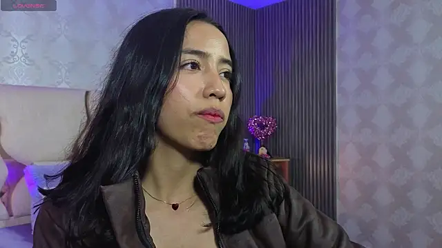 Joselyn tay online show from 05-10-26, 03:33