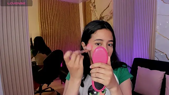 Joselyn tay online show from 06-17-26, 12:07