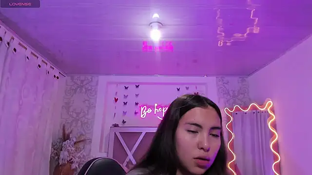 ISABELA TAY online show from 03-13-26, 11:39