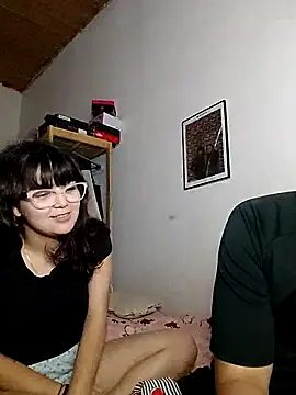 dulce pareja online show from 11-21-25, 03:38