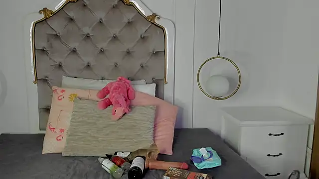 fallon grey online show from 02-06-26, 07:50