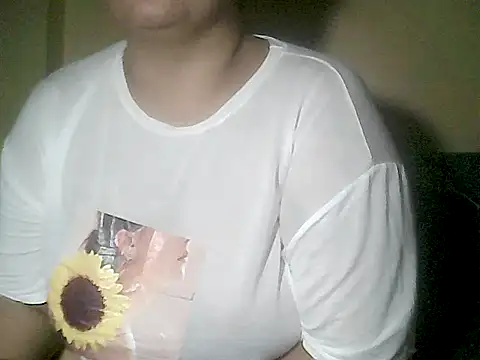 Snapshot of loriepinay46 chatting on 04-09-26, 10:09 loriepinay46 online show from 04-09-26, 10:09
