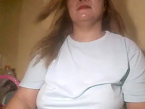 Snapshot of loriepinay46 chatting on 04-11-26, 10:30 loriepinay46 online show from 04-11-26, 10:30