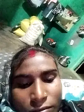 Big Lovexx online show from 11-18-25, 06:01