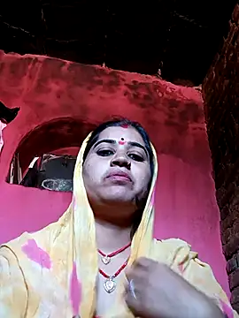 Snapshot of Hot_kamla chatting on 02-15-26, 08:57 Hot kamla online show from 02-15-26, 08:57